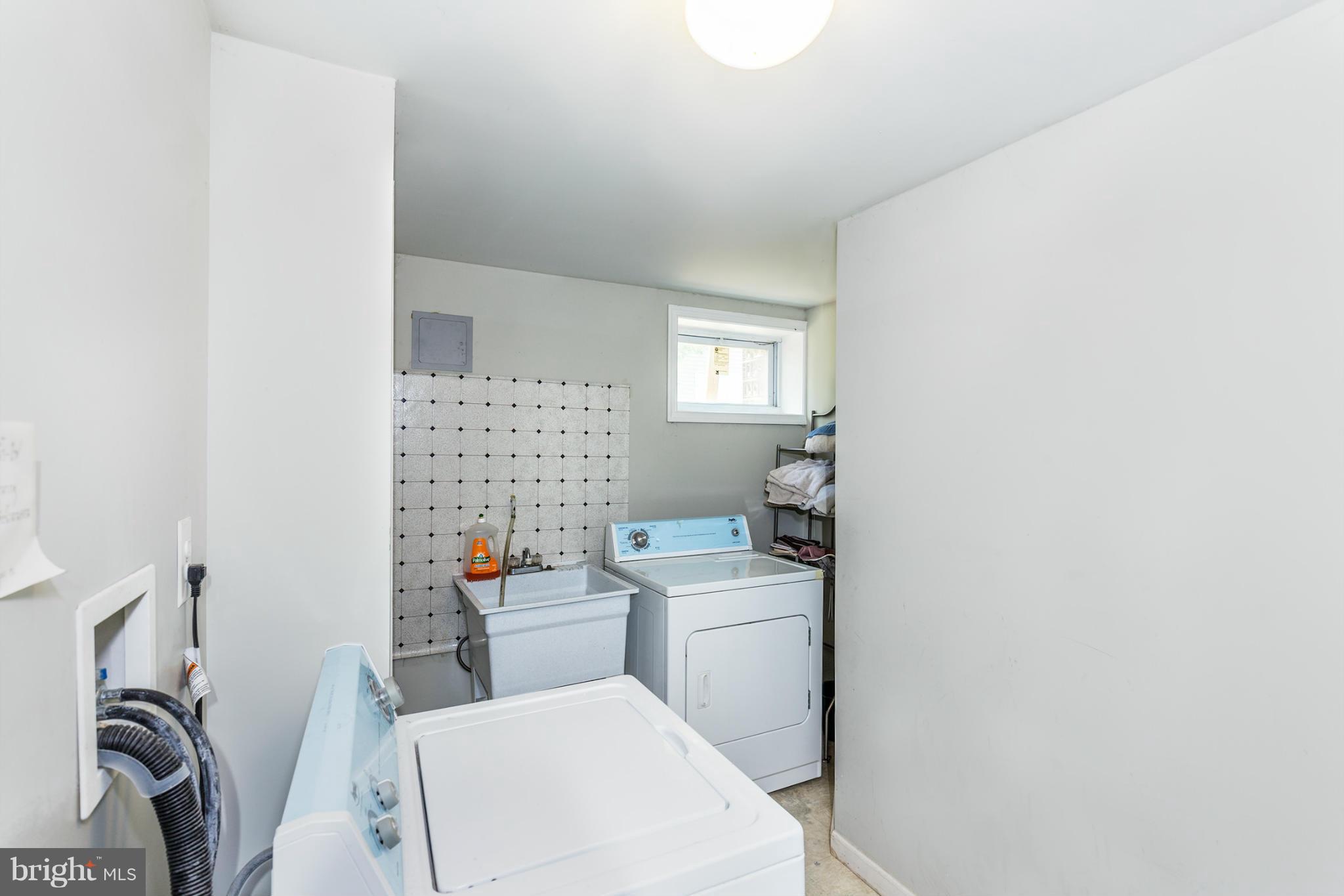 6927 Ruskin Street Springfield, VA 22150 - Photo 23 of 30 Interior (General)