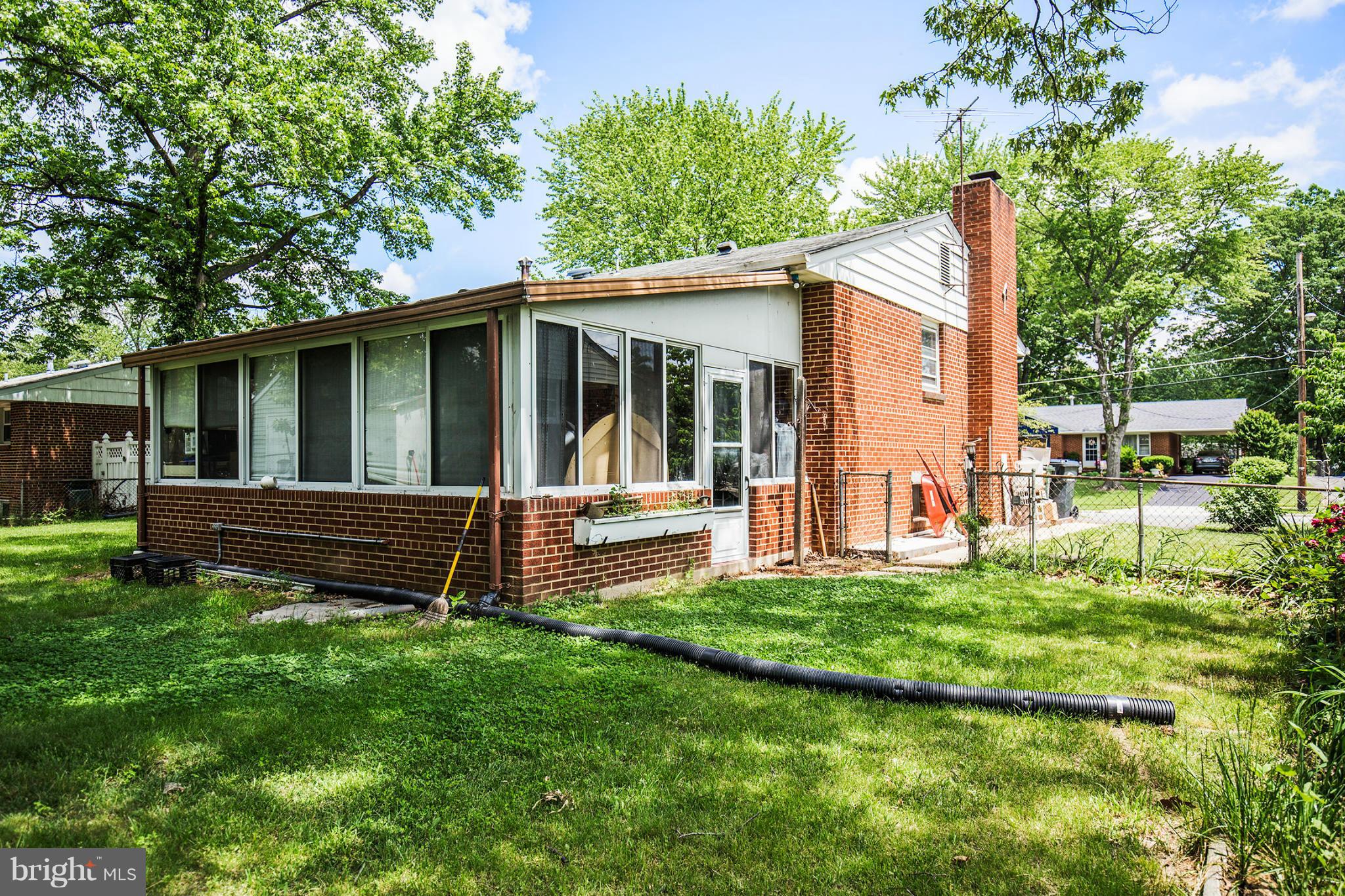 6927 Ruskin Street Springfield, VA 22150 - Photo 4 of 30 Exterior (Rear)