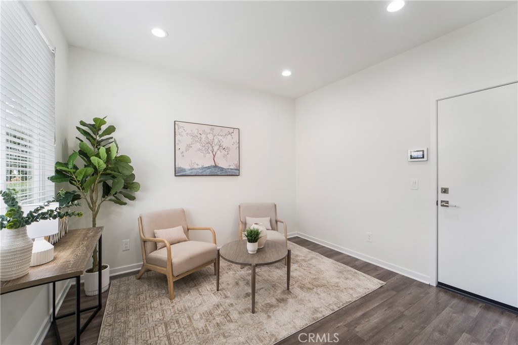 178 North Orange Avenue Brea, CA 92821 - Photo 5 of 50