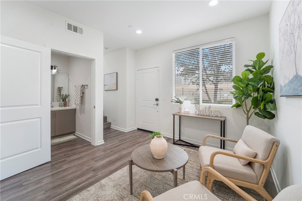 178 North Orange Avenue Brea, CA 92821 - Photo 6 of 50