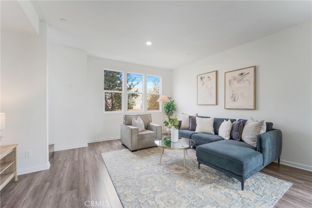 178 North Orange Avenue Brea, CA 92821 - Photo 8 of 50