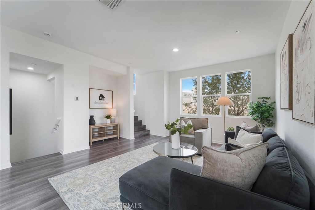 178 North Orange Avenue Brea, CA 92821 - Photo 10 of 50