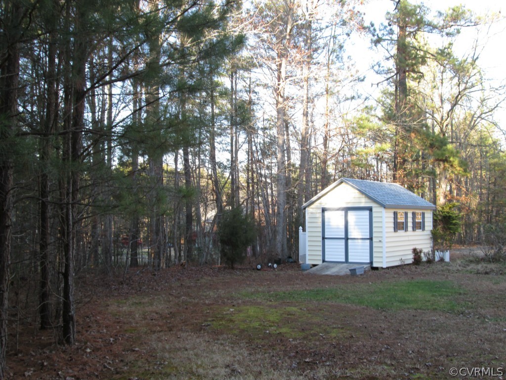 22211 Skinquarter Road Moseley, VA 23120 - Photo 8 of 14