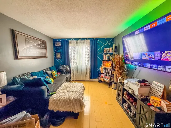 $155,000 | 17 Evergreene Road, Unit 17, Wallingford, CT 06492
