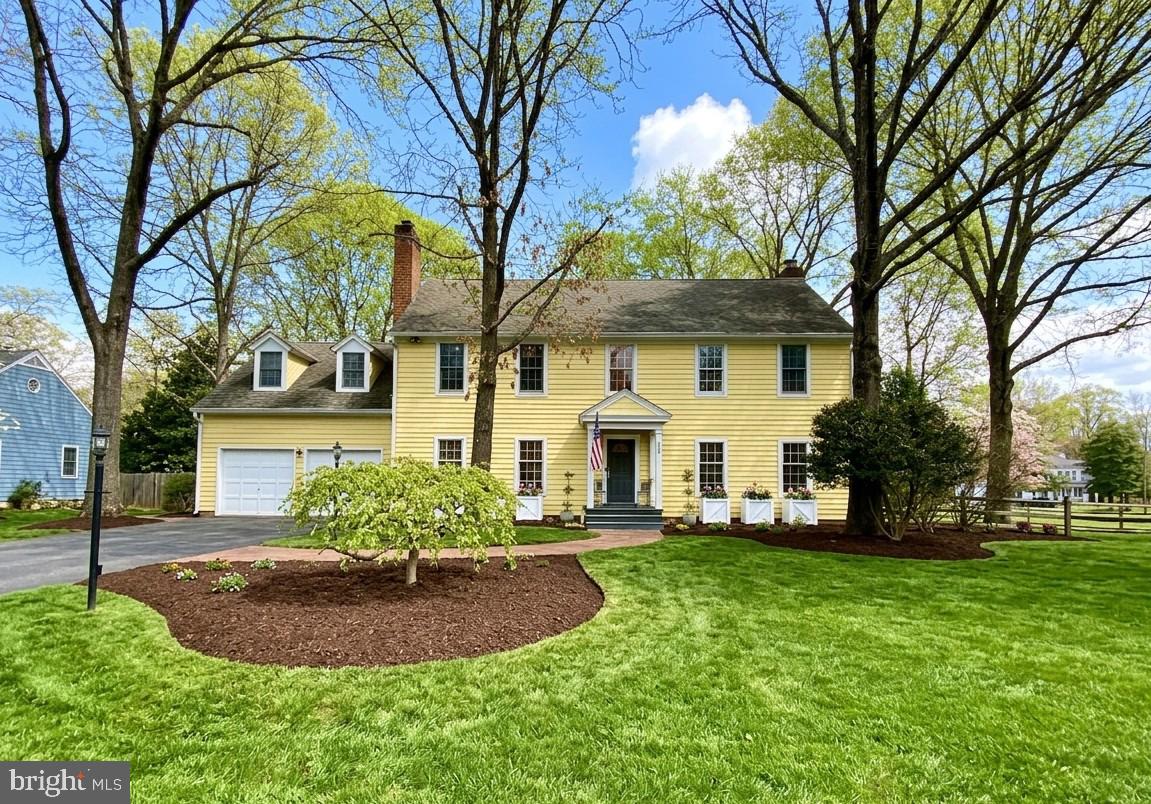 344 Dubois Road Annapolis, MD 21401 - Photo 1 of 1 a front view of a house with garden