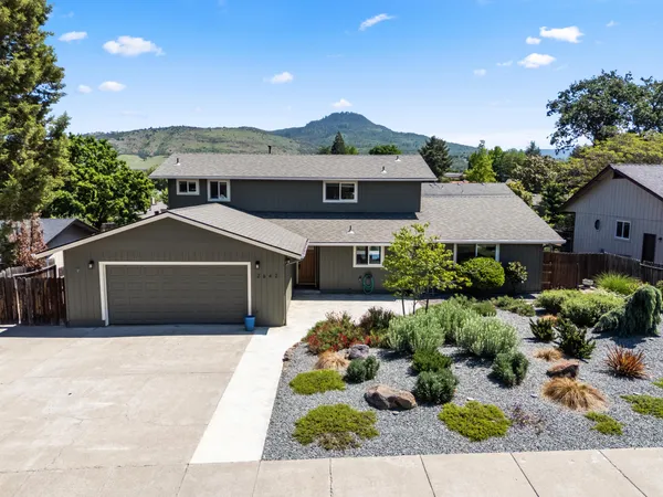 $535,000 | 2642 Hawaiian Avenue, Medford, OR 97504