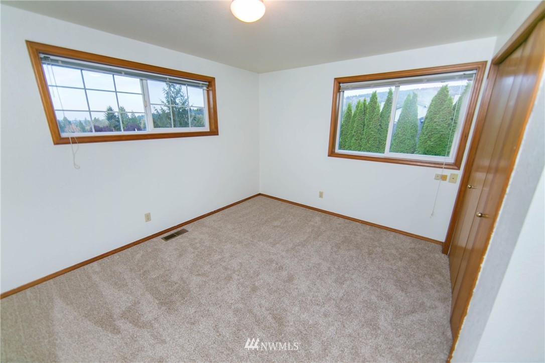 1335 McLeod Road Bellingham, WA 98226 - Photo 17 of 25