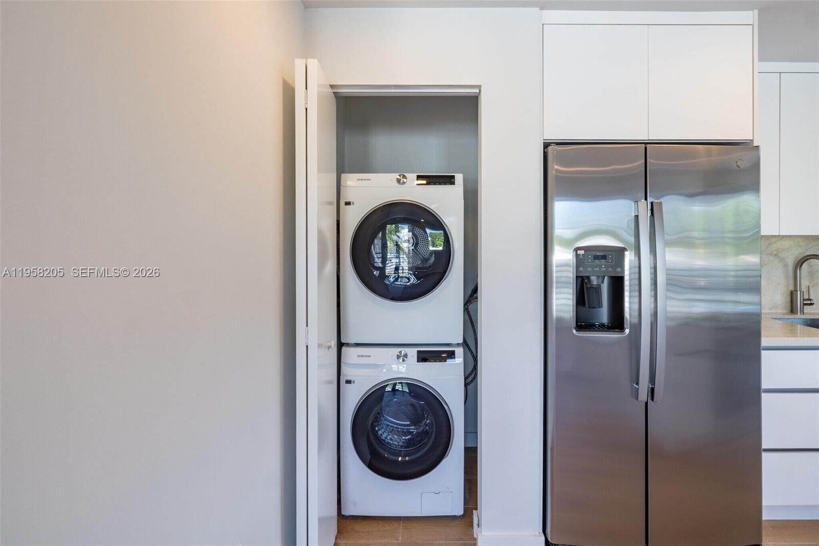 1376 Southwest 4th Street, Unit 401 Miami, FL 33135 - Photo 3 of 24