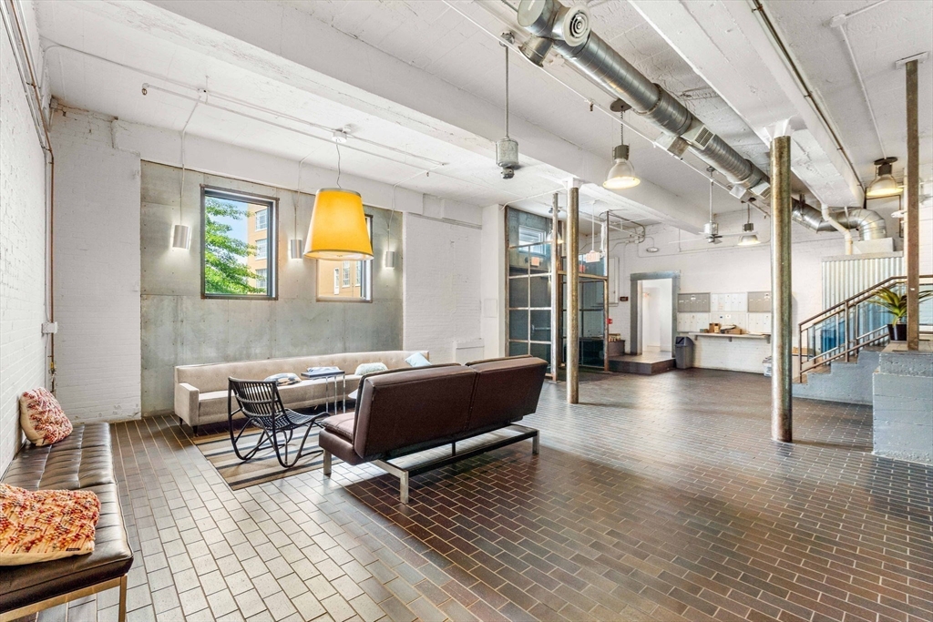 10 Williams Street, Unit 33 Boston, MA 02119 - Photo 24 of 30