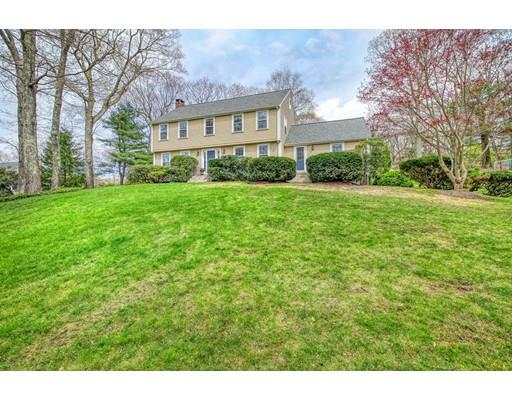 32 Cedar Hill Road Dover, MA 02030 - Photo 4 of 23 Gallery Image 4