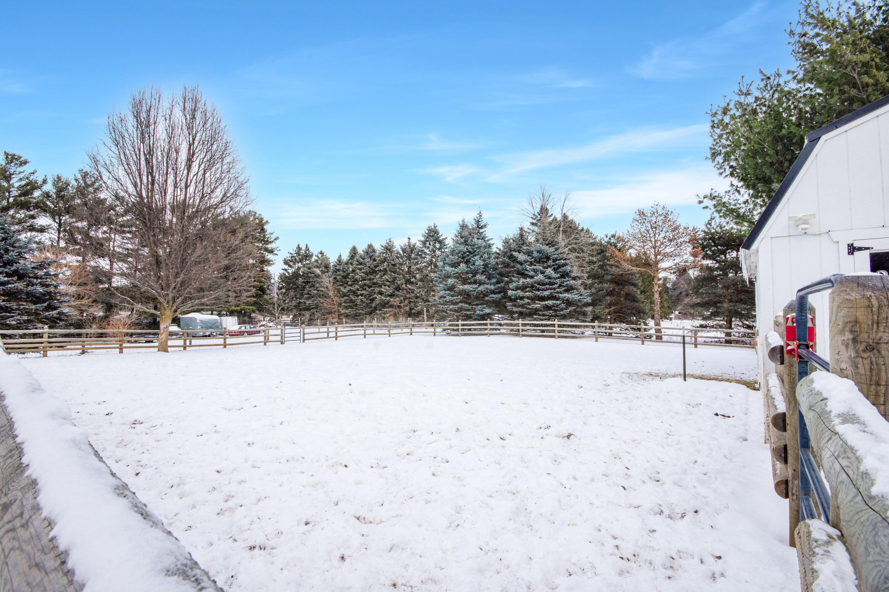 8975 371st Avenue Randall, WI 53181 - Photo 34 of 40 Horse Arena