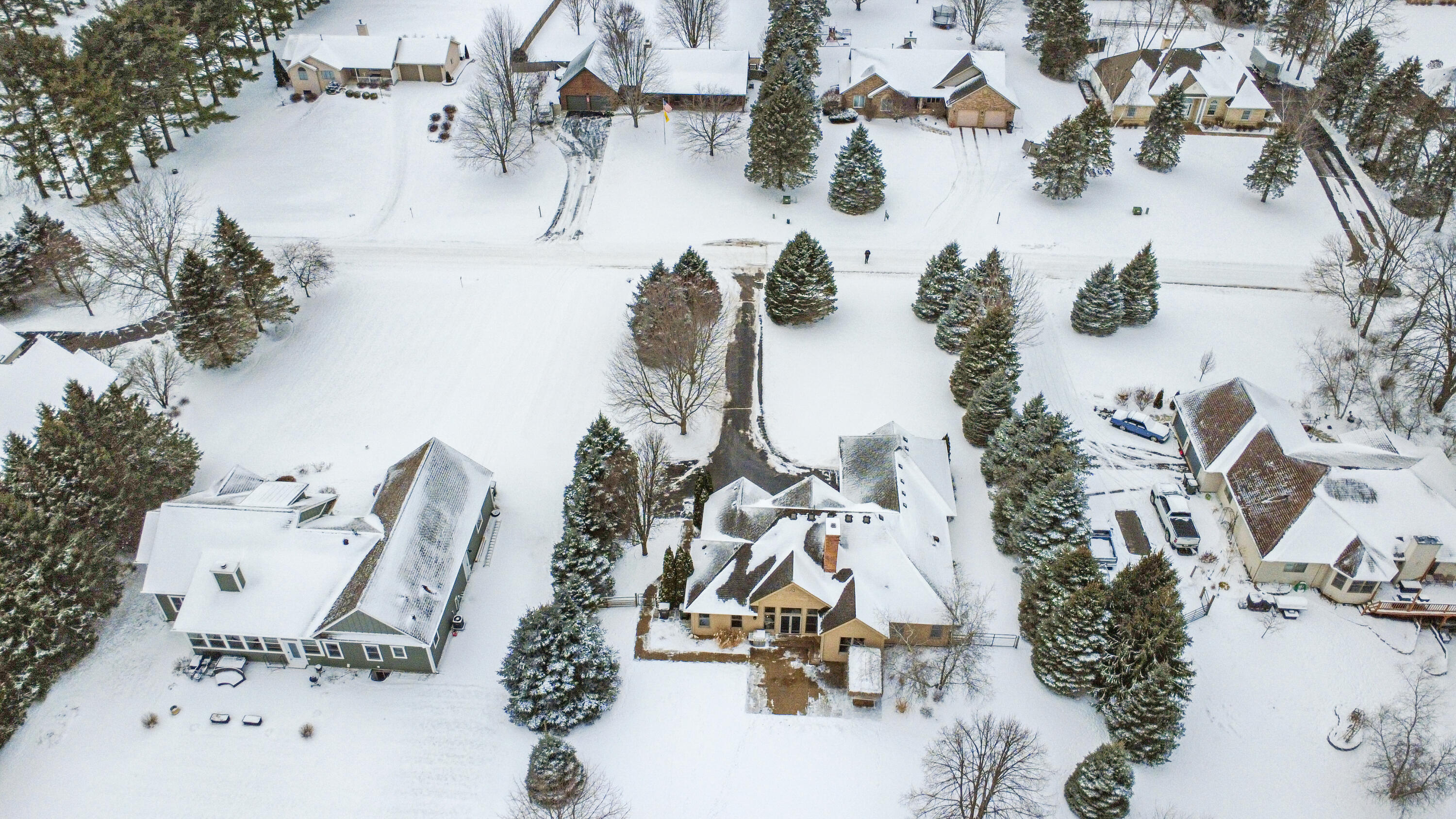 8975 371st Avenue Randall, WI 53181 - Photo 40 of 40 Birdseye Aerial