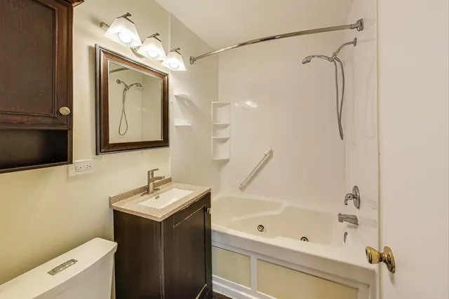 $349,900 | 7339 South Park Avenue, Burr Ridge, IL 60527