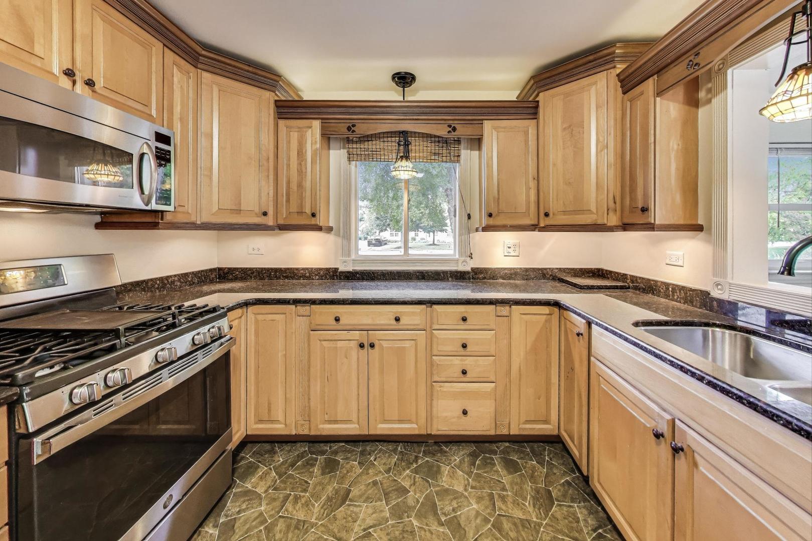 7339 South Park Avenue Burr Ridge, IL 60527 - Photo 5 of 23