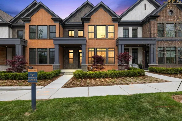 $1,089,000 | 103 South Griswold Street, Northville, MI 48167