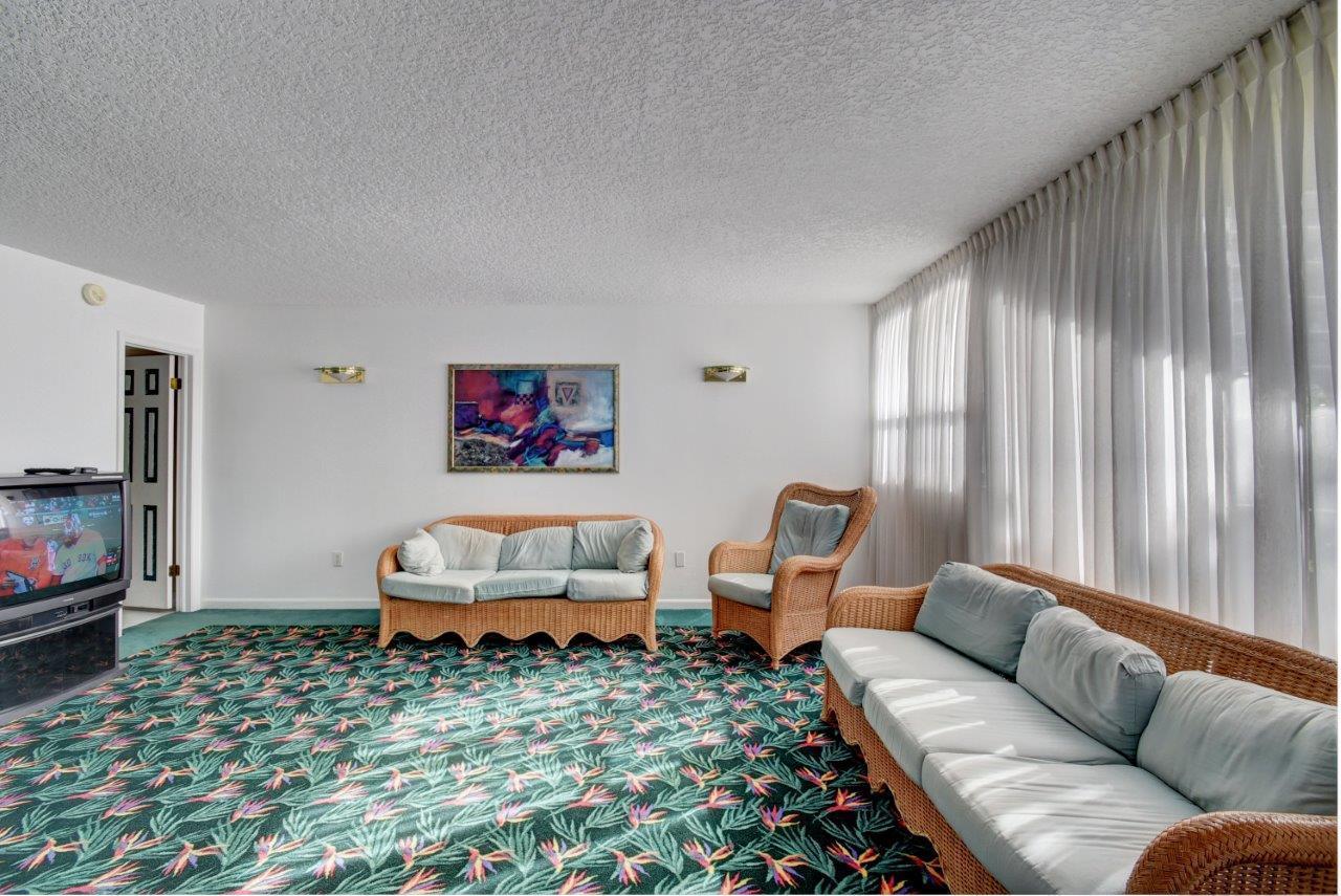 899 Jeffery Street, Unit 112 Boca Raton, FL 33487 - Photo 54 of 66 61_porta bella (17)