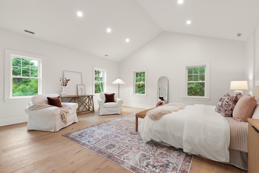 39 Concord Road Bedford, MA 01730 - Photo 22 of 41 Gallery Image 22