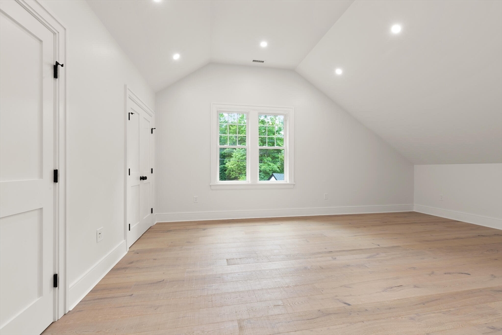 39 Concord Road Bedford, MA 01730 - Photo 30 of 41 Gallery Image 30
