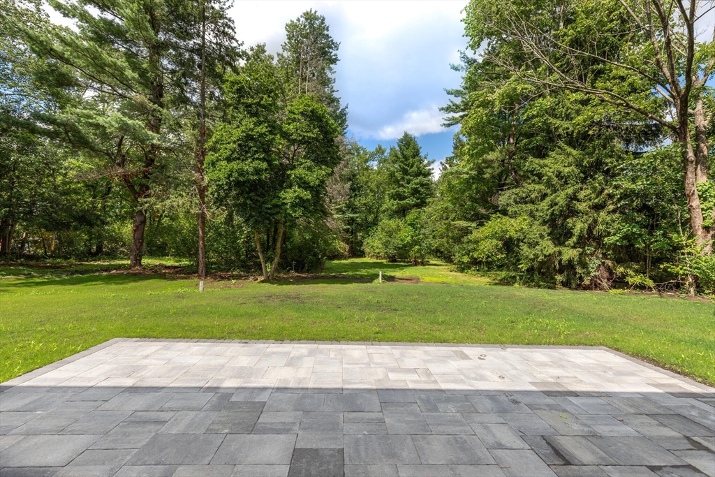 39 Concord Road Bedford, MA 01730 - Photo 36 of 41 Gallery Image 36