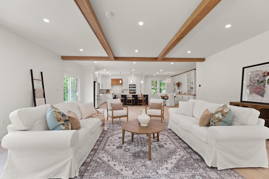 39 Concord Road Bedford, MA 01730 - Photo 9 of 41 Gallery Image 9