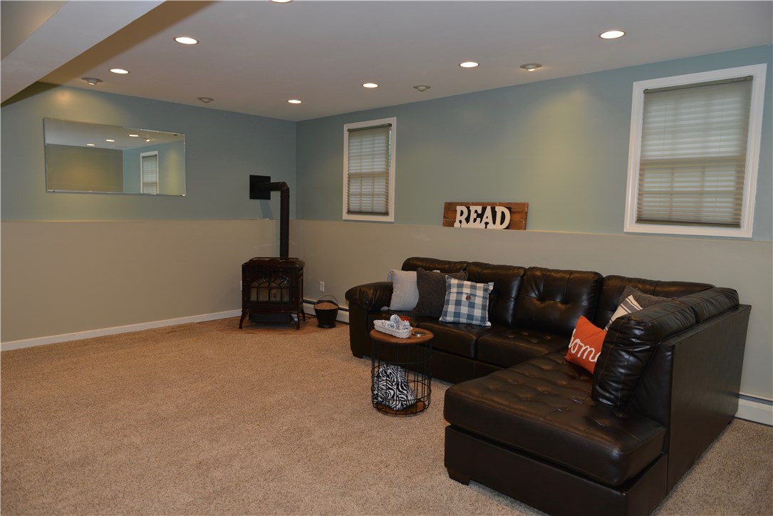 407 Plain Road West Greenwich, RI 02817 - Photo 24 of 40 Gallery Image 24