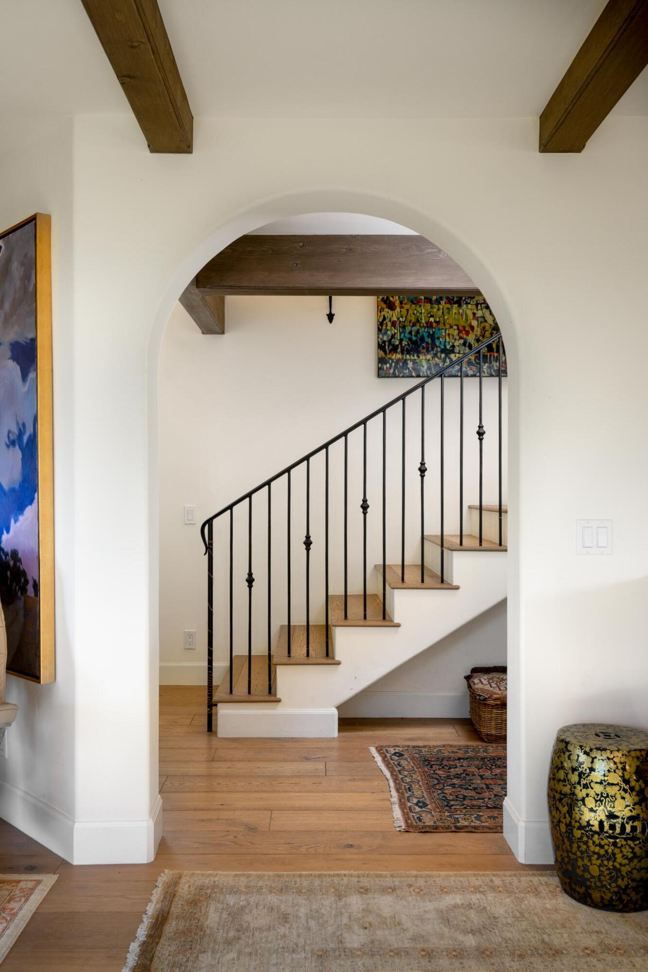 1250 Northridge Road Santa Barbara, CA 93105 - Photo 11 of 37 a view of entryway