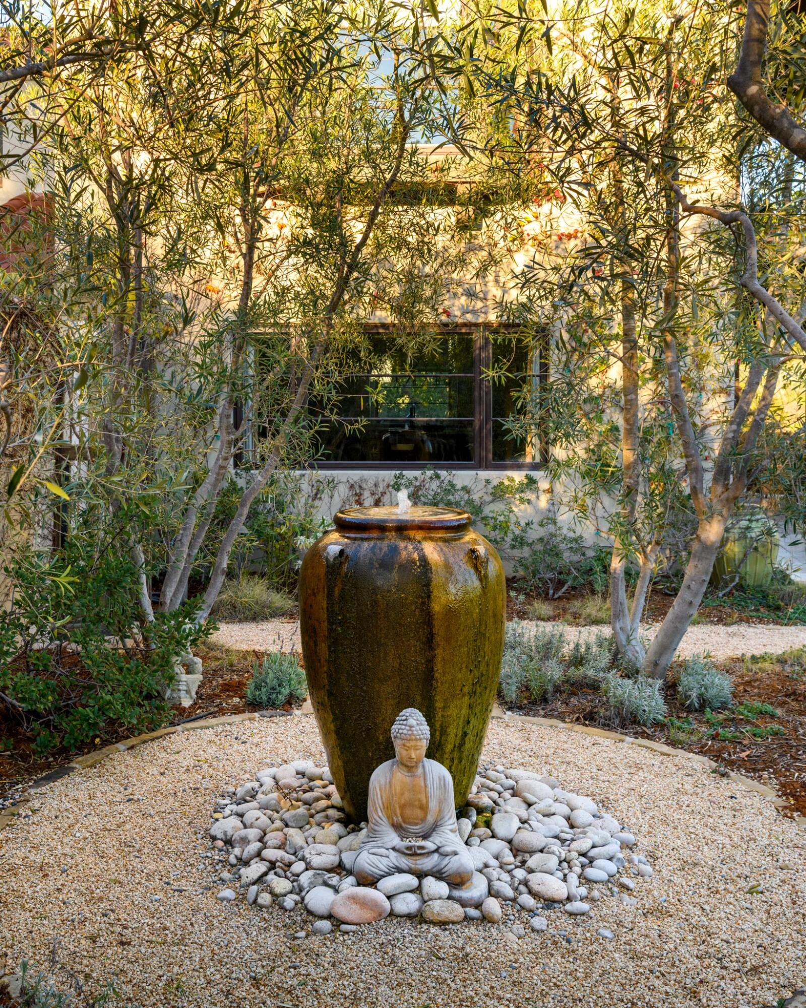 1250 Northridge Road Santa Barbara, CA 93105 - Photo 34 of 37 a view of outdoor space with seating area