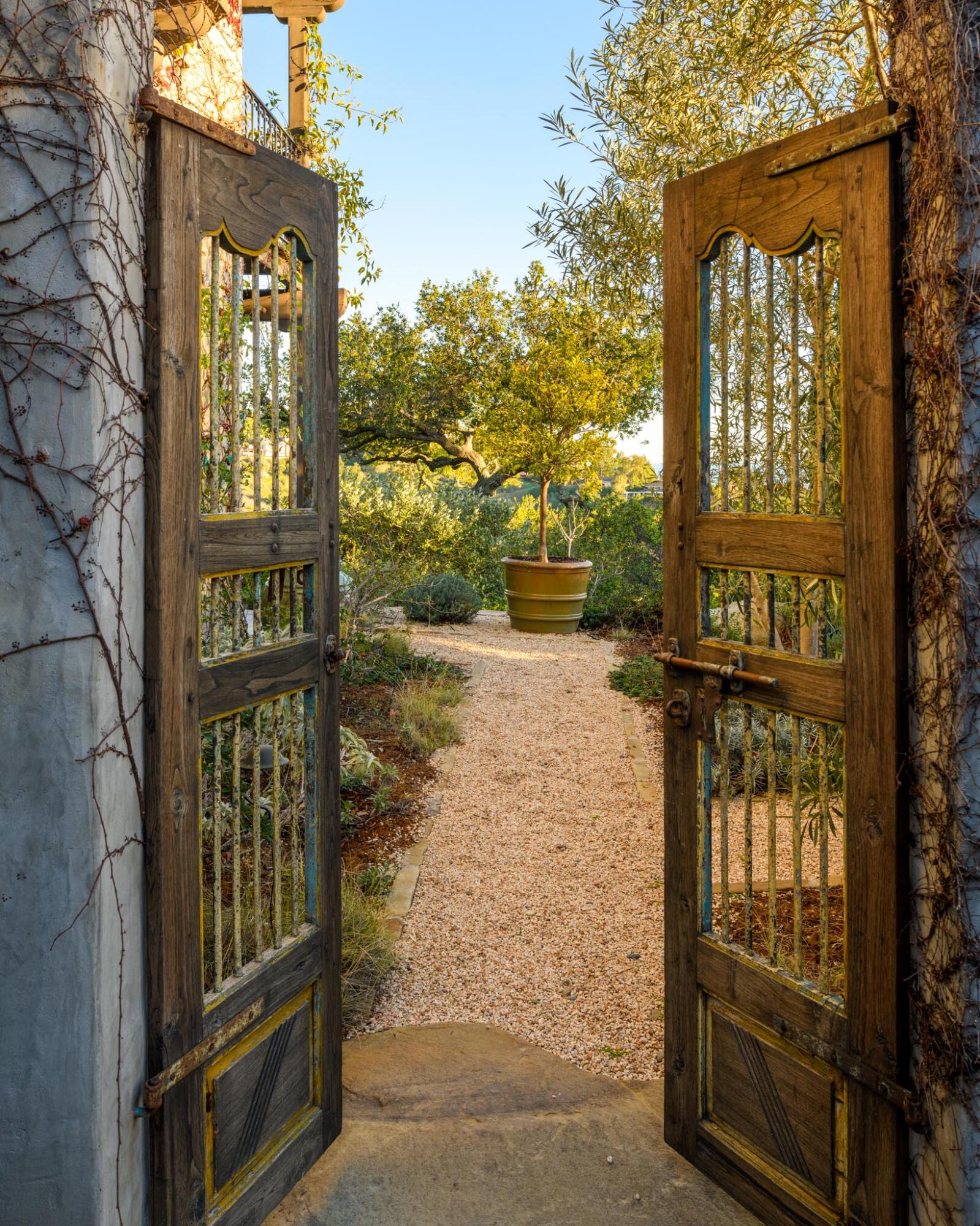 1250 Northridge Road Santa Barbara, CA 93105 - Photo 36 of 37 front view of a house with a door