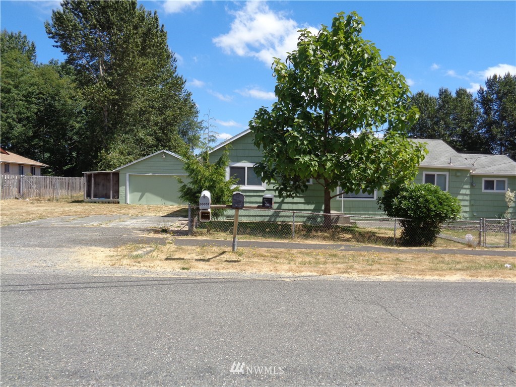 16654 113th Avenue Southeast Renton, WA 98055 - Photo 1 of 13 Gallery Image 1