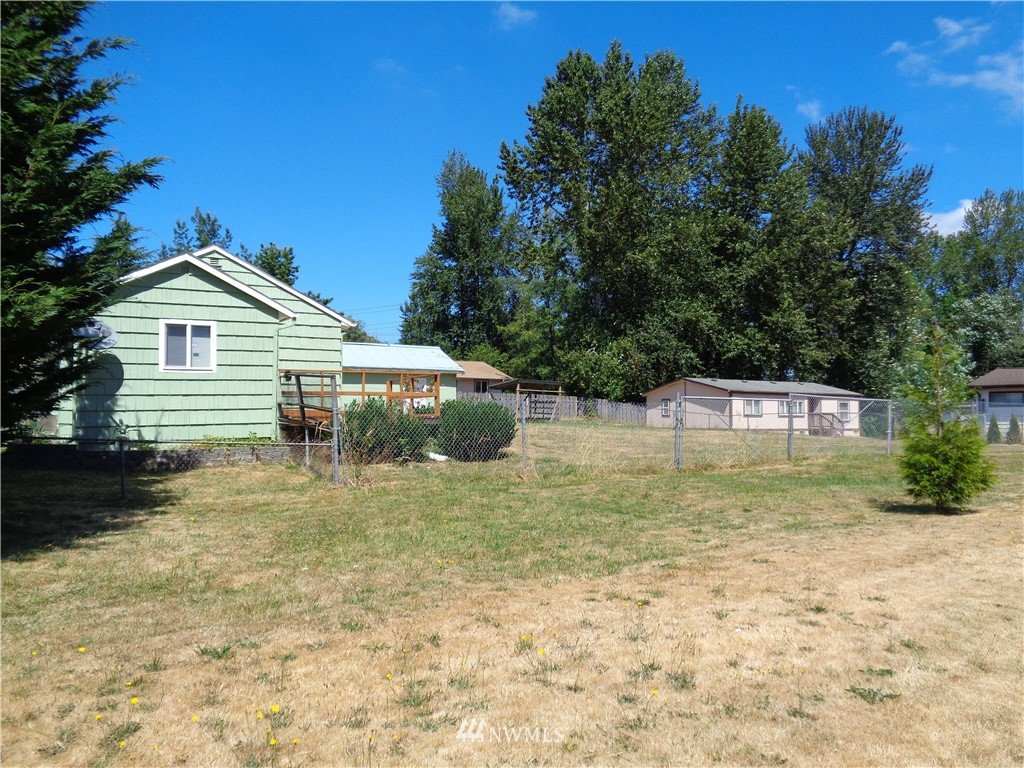16654 113th Avenue Southeast Renton, WA 98055 - Photo 12 of 13 Gallery Image 12