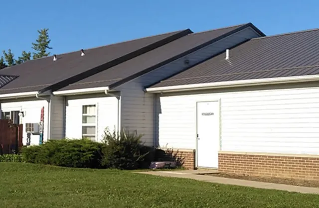 $689 | 107 Chapel Lane, Ashley, IN 46705