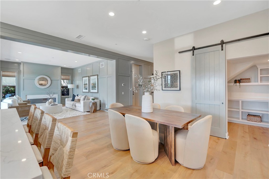 17 Ponte Lake Forest, CA 92630 - Photo 11 of 73 staged furniture has been removed