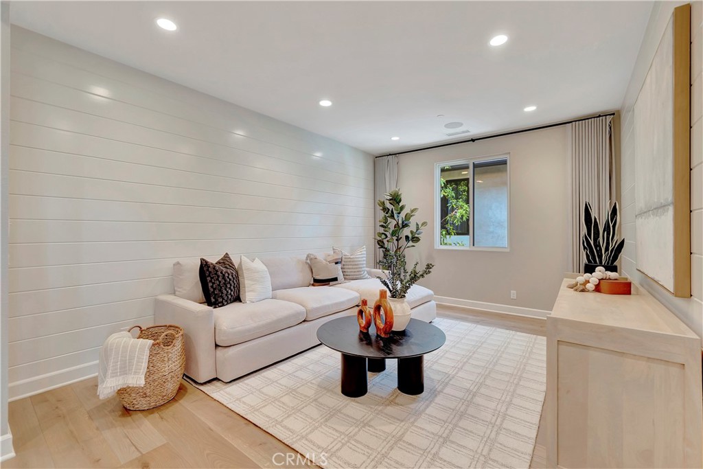 17 Ponte Lake Forest, CA 92630 - Photo 47 of 73 Second story loft: staged furniture has been removed