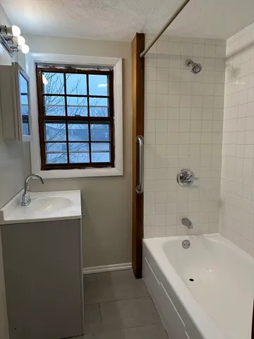 $2,750 | 8 Sunrise Avenue, Billerica, MA 01821