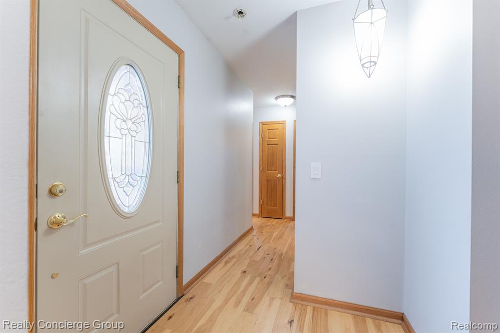 1339 West Dean Road Temperance, MI 48182 - Photo 14 of 35