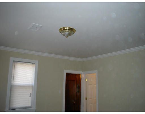 263 Division Street Fall River, MA 02721 - Photo 7 of 7