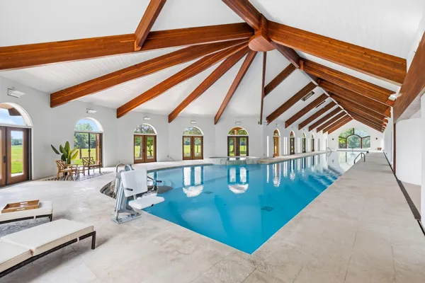 $1,049,000 | 20702 US Highway 23 North, Chillicothe, OH 45601