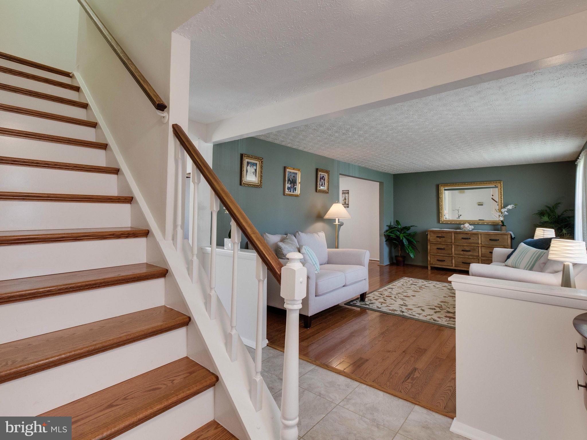 8081 Winding Way Court Springfield, VA 22153 - Photo 2 of 30 Entrance