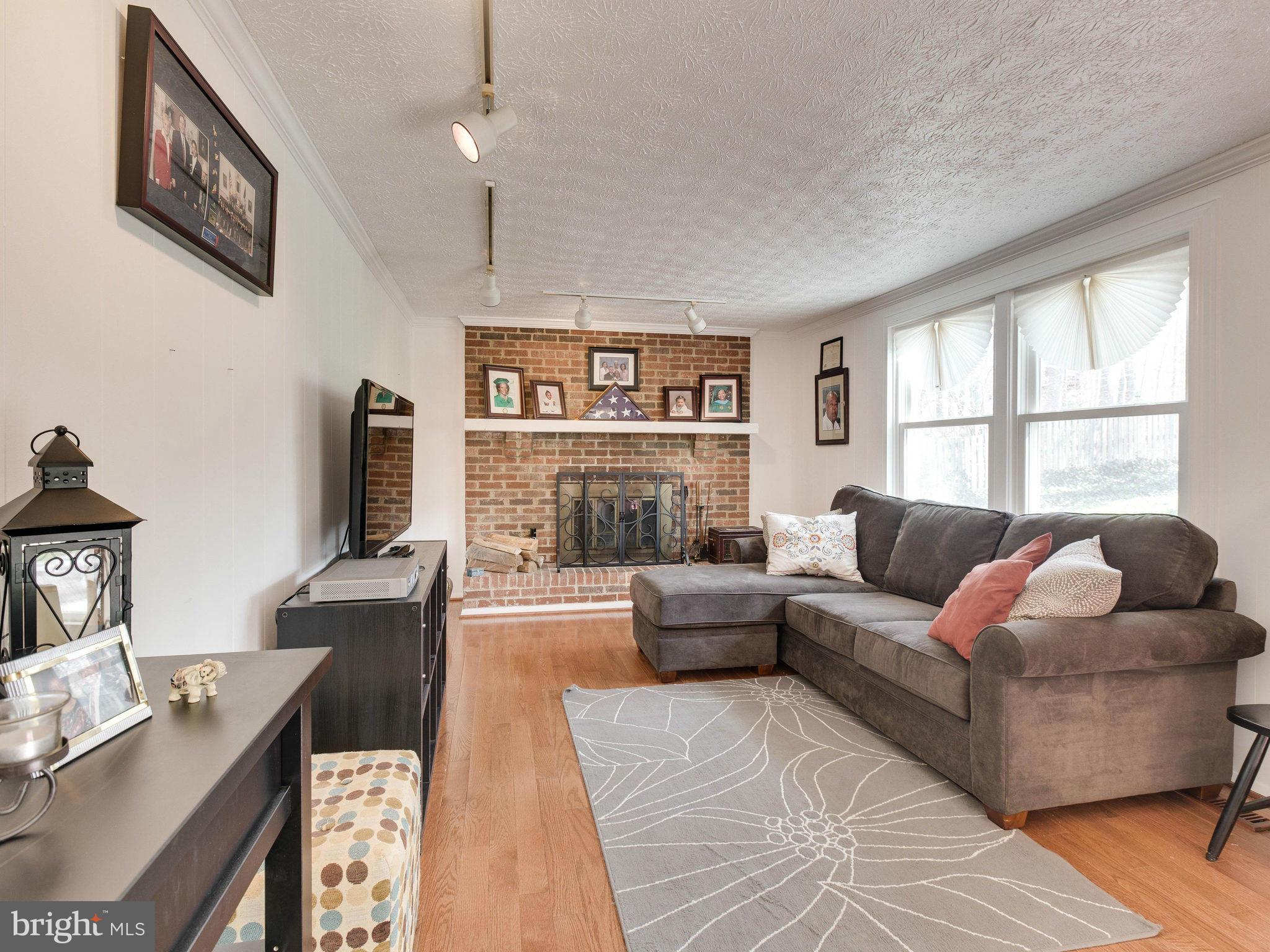 8081 Winding Way Court Springfield, VA 22153 - Photo 12 of 30 Family Room
