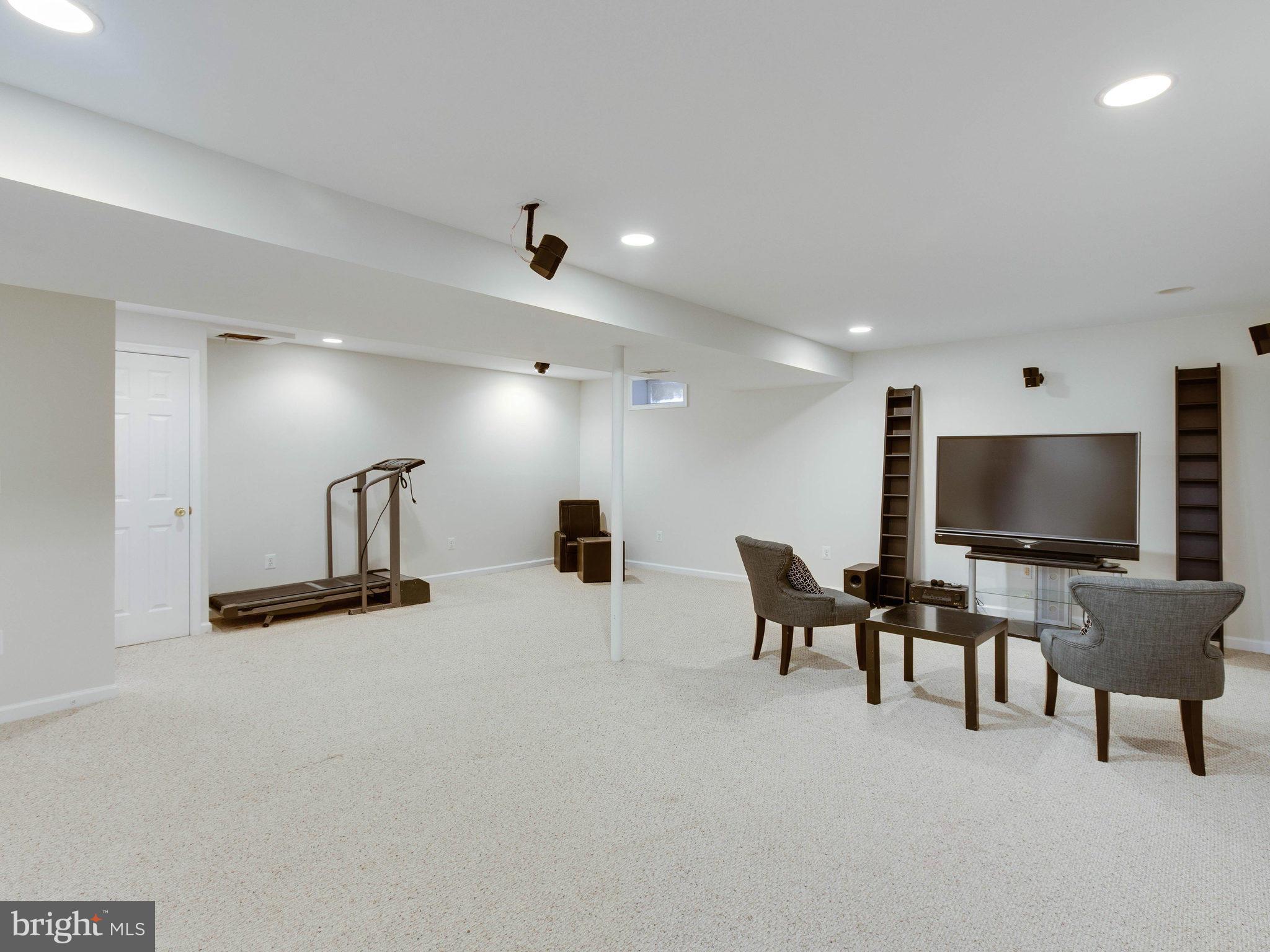 8081 Winding Way Court Springfield, VA 22153 - Photo 25 of 30 Rec Room
