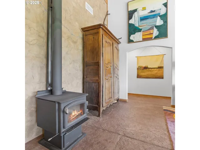 $1,849,000 | 1104 Upper Cow Creek Road, Azalea, OR 97410