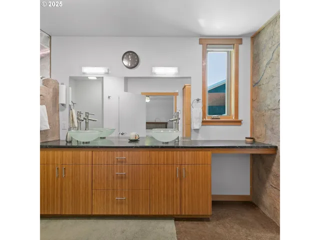 $1,849,000 | 1104 Upper Cow Creek Road, Azalea, OR 97410