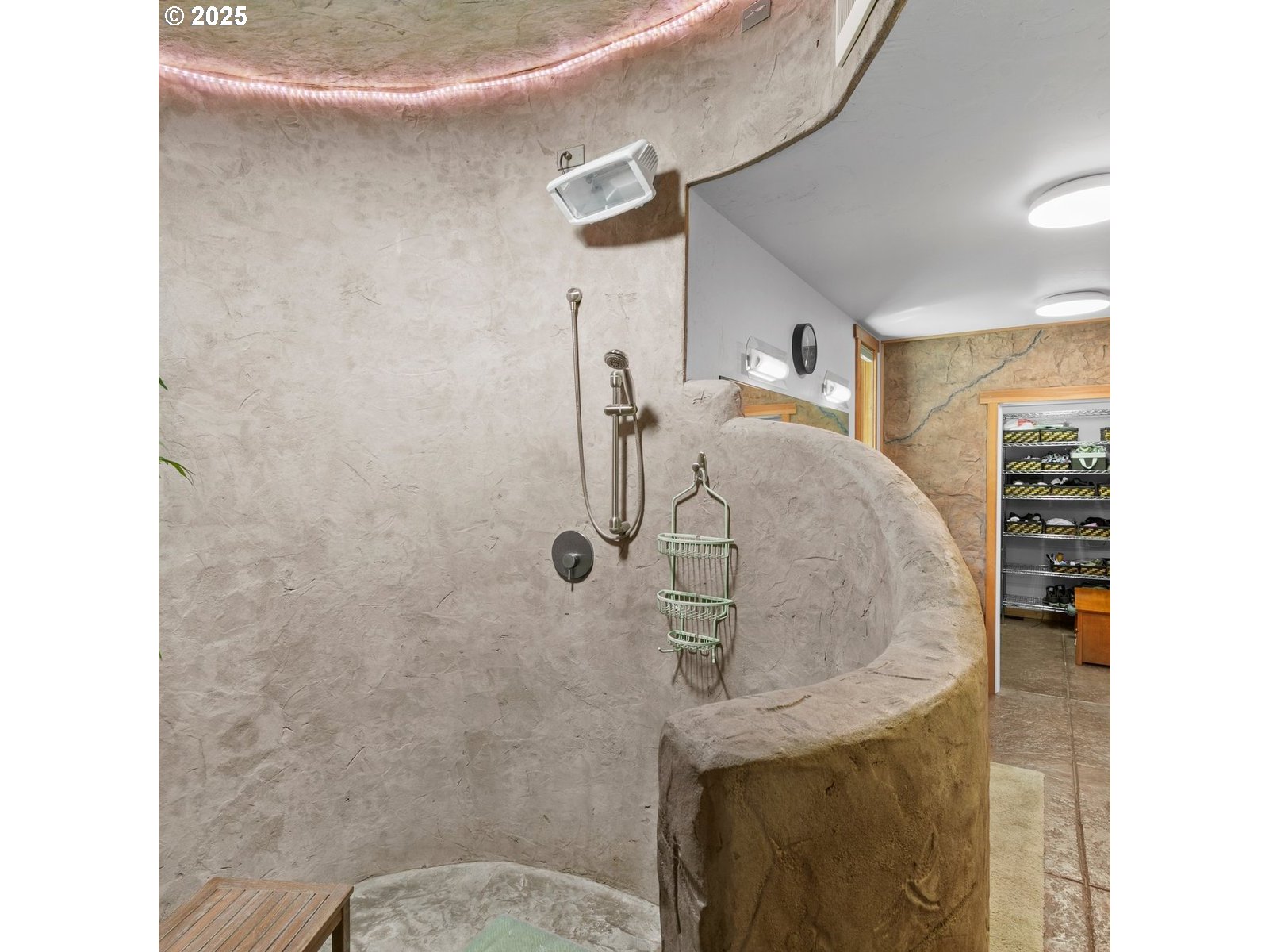 1104 Upper Cow Creek Road Azalea, OR 97410 - Photo 18 of 43