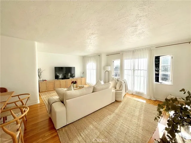 $4,500 | 976 South Coast Highway, Unit A, Laguna Beach, CA 92651