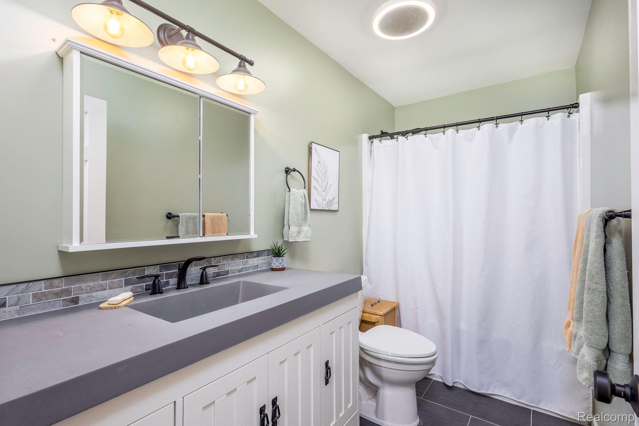 11199 North Lewis Road Clio, MI 48420 - Photo 21 of 46 Gallery Image 21