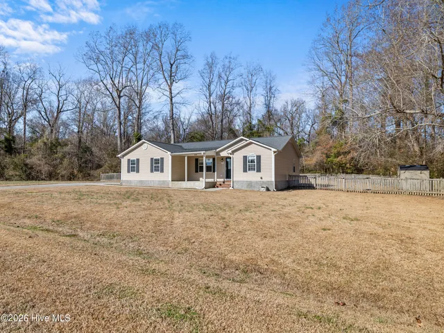 $259,900 | 106 Stoney Creek Drive, Jacksonville, NC 28540