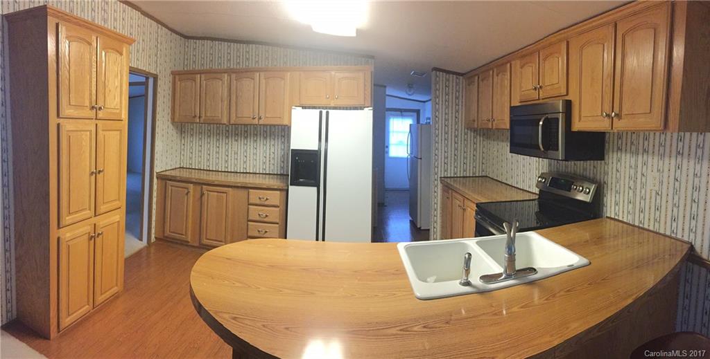 14 Lawrence Road Fletcher, NC 28732 - Photo 3 of 13 Gallery Image 3