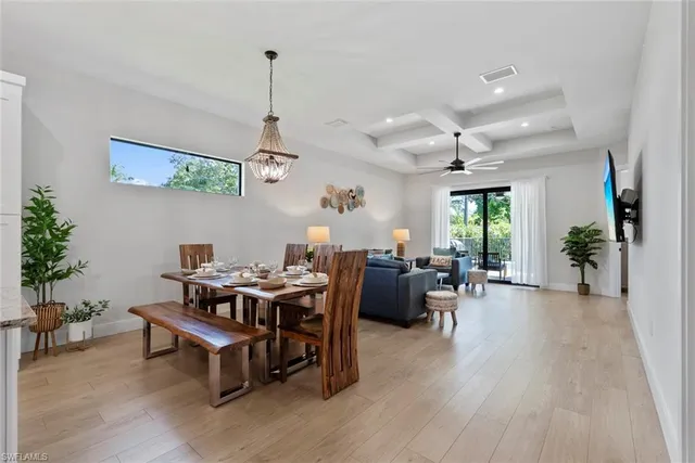 $899,000 | 3552 Hibiscus Avenue, Naples, FL 34104