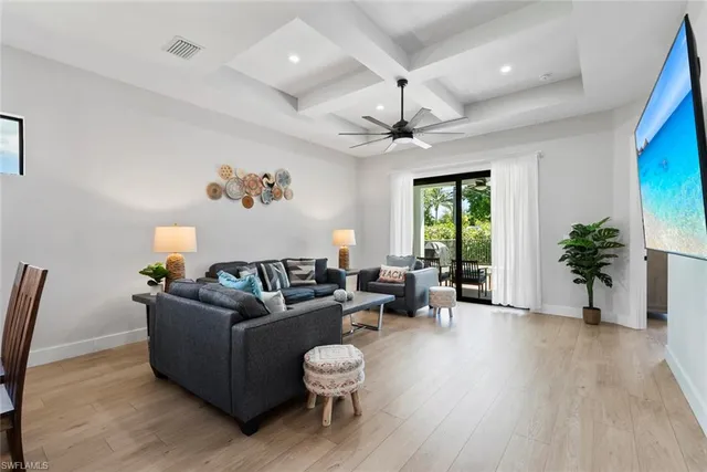 $899,000 | 3552 Hibiscus Avenue, Naples, FL 34104