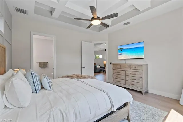 $899,000 | 3552 Hibiscus Avenue, Naples, FL 34104